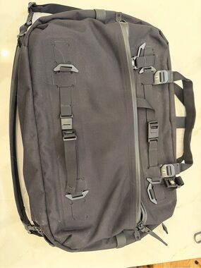 BLACK EMBER FORGE 20 Multi-functional backpack Shoulder bag Business bag 3-way